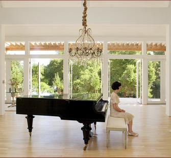 Studio 21
