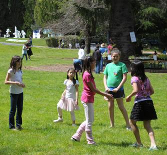 Kids enjoy a day on Montalvo's grounds