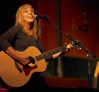 Rickie Lee Jones
