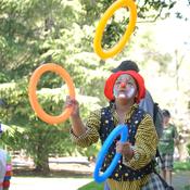 Kids can learn to juggle!